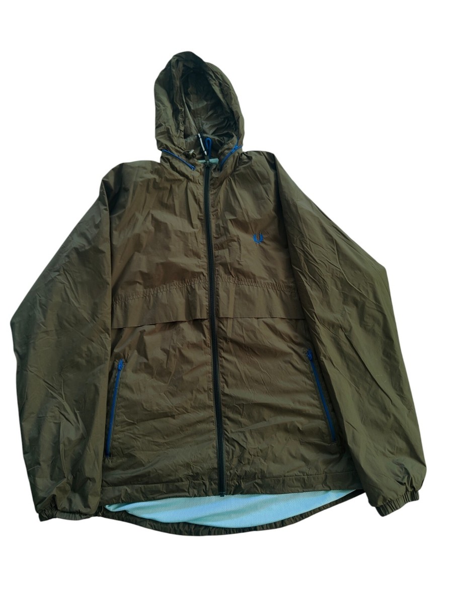 FRED PERRY RAIN JACKET size Medium Khaki Green Mens