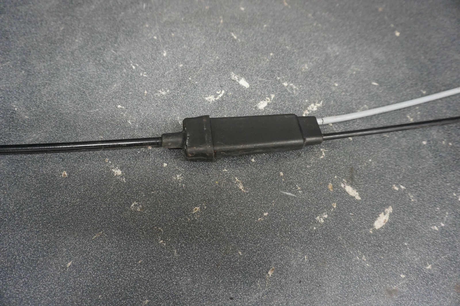 2000-2001 Ski-Doo OEM Throttle Cable Ass'y Summit MXZ Formula Deluxe