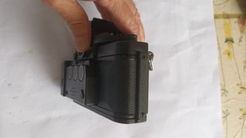 Canon New F-1 mit AE Finder FN und mit Data Back FN. Wie neu. Getestet - Bild 6 von 21