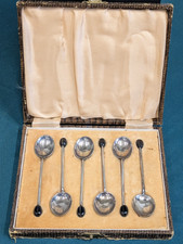 A Set of 6 Barker Brothers Silver Coffee Bean Spoons In Fitted Case 32g d.1933