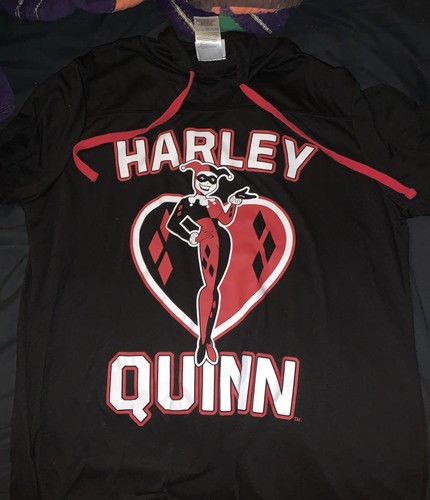 Harley Quinn Hoodie Short Sleeve T-shirt Girls Juniors Size XL  - Picture 2 of 5