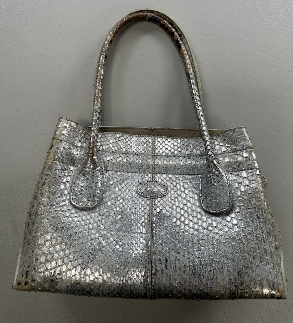 Tod’s Silver Color Metallic Python Leather Handba… - image 2