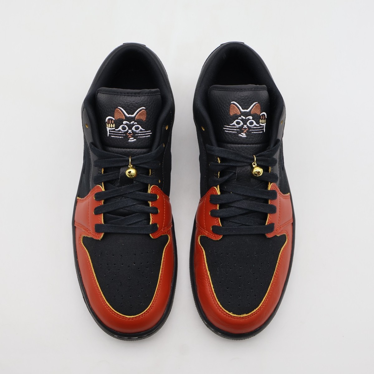 IQ3460-010 Nike Air Jordan 1 Low SE Lucky Cat (Men's) | eBay