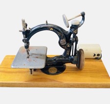 Antique Wilcox Gibbs Chain Stitch Sewing Machine Retrofit Motor Pedal Works Antique Wilcox Gibbs Chain Stitch Sewing Machine Retrofit Motor Pedal Works