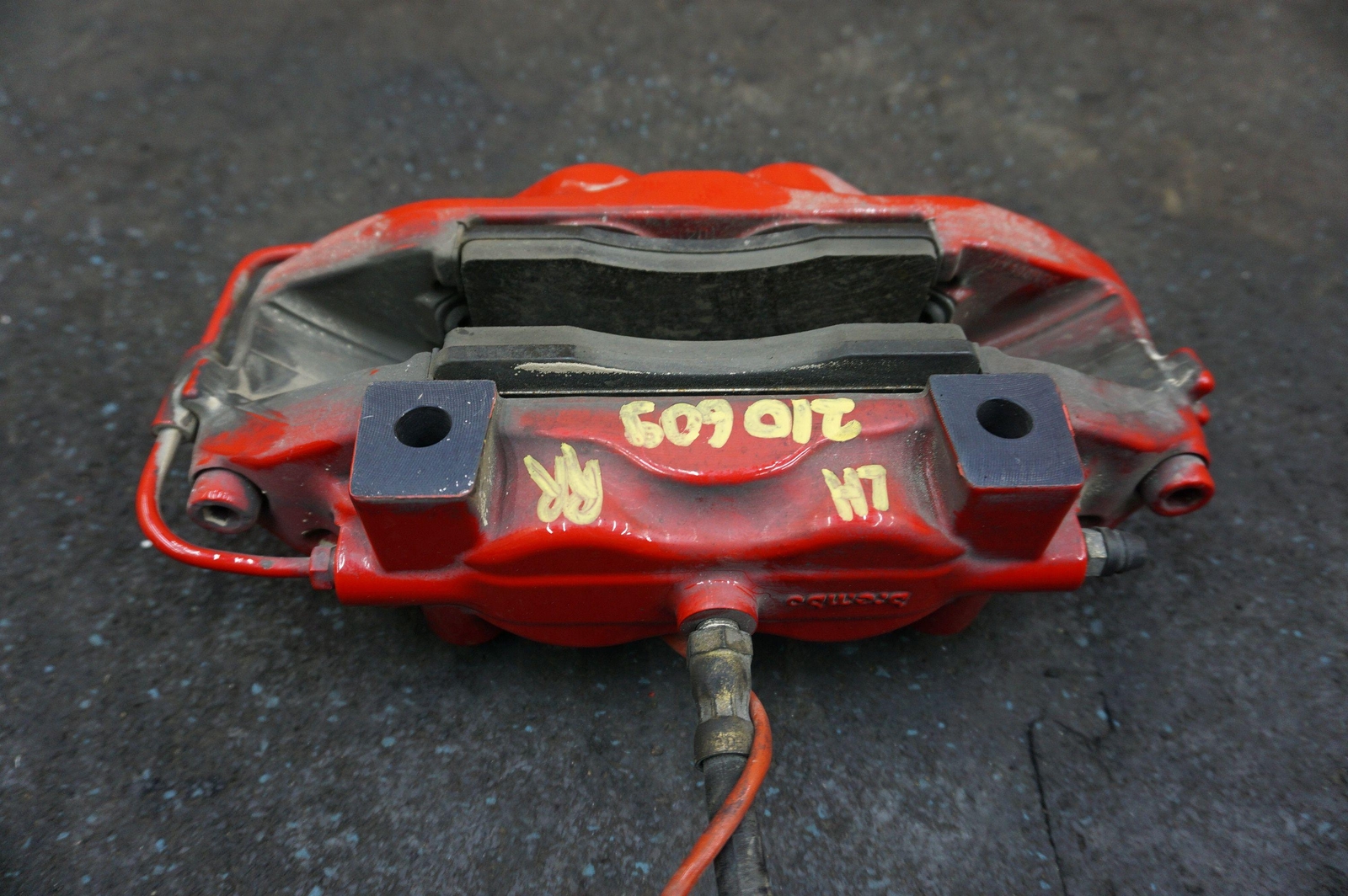 Rear Left Brake Caliper Carbon Ceramic 234576 Ferrari 599 GTB GTO SA Aperta 612