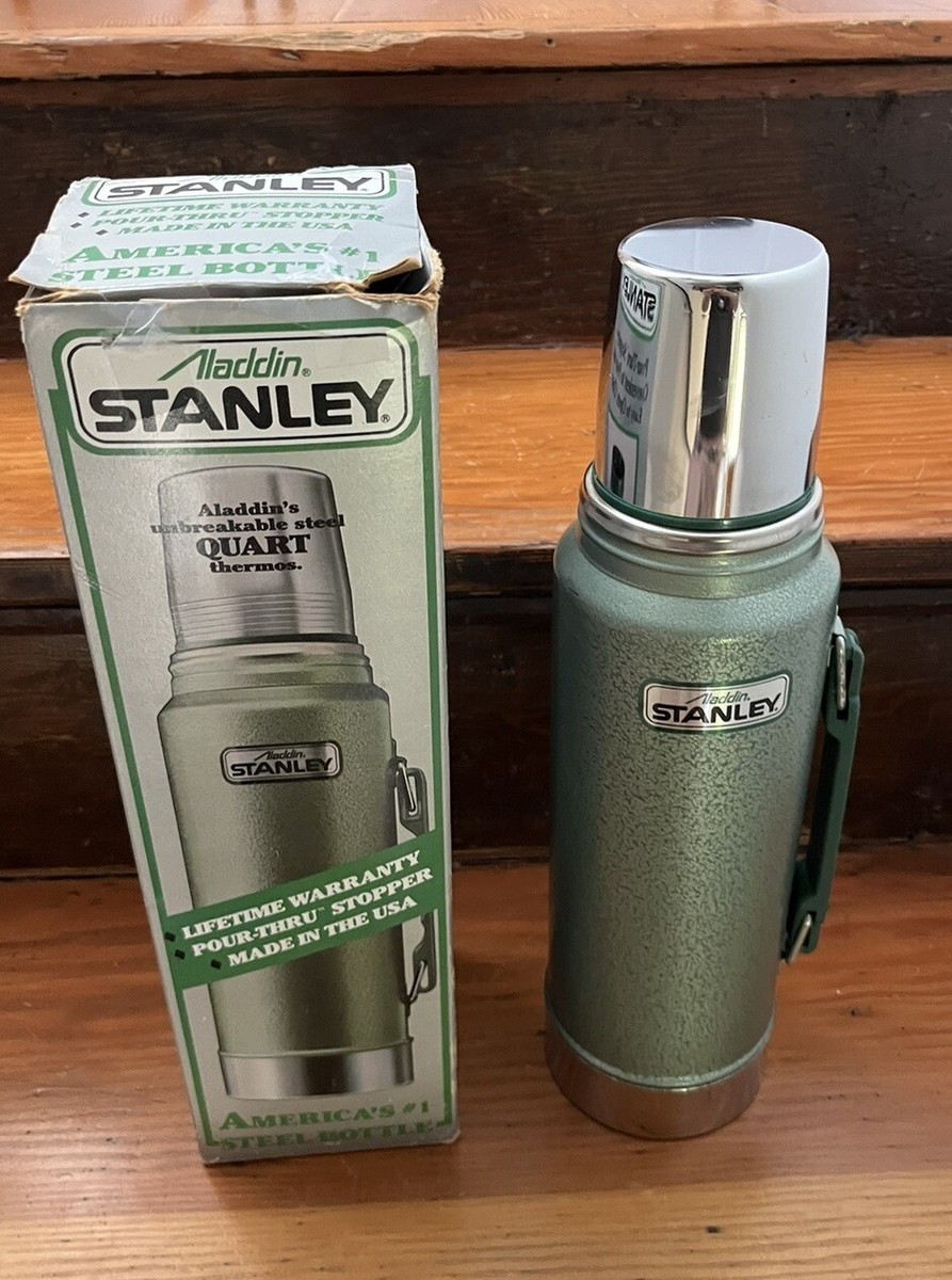 Vintage 1989 USA Made Aladdin Stanley Thermos Green 1 Quart A944DH