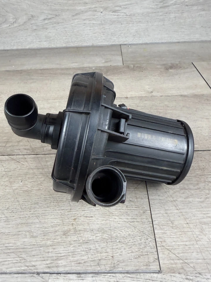 Bomba de inyección de aire secundaria GMC Envoy Trailblazer 2002-2009 4,2 L OEM Foto 3 de 3