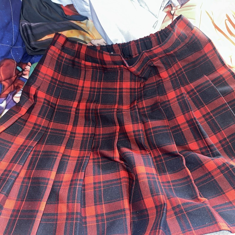 Black/ Red Plaid Skater Skirt Girls Pleated Uniform. Sz. 170 By SANGTREE..