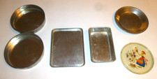 6 Vtg Kids Metal Aluminum Kitchen baking pans cookie sheet plate Brilliant bronz