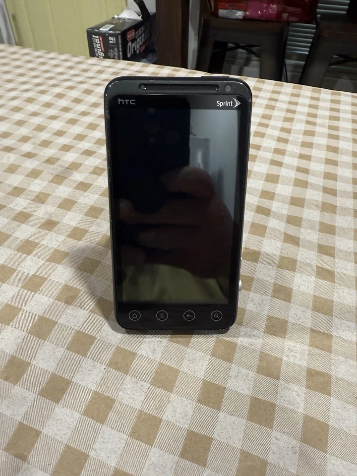 HTC Evo 3D / PG86100 - Black and Red Very Rare Smartphone Sprint - Image 2 of 4