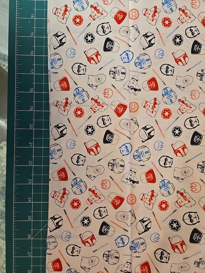 Star Wars Paquete STAR WARS GALACTIC (5) Pc 18 X21" Fat Quarter Juego de Tela Nuevo Foto 4 de 4