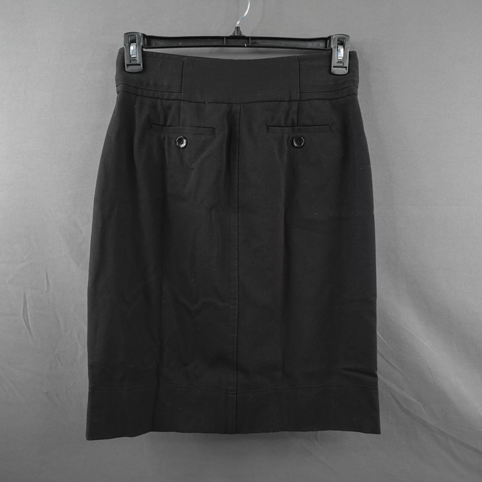 Falda Grace Elements para mujer 6 negra cuerpo secretaria de oficina cápsula minimalista Foto 3 de 4