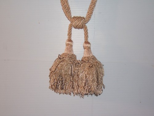 Kravet, Mardi Gras, Drapery Tieback, Adjustable Cord, Double Tassel, Var Colors - Picture 8 of 15