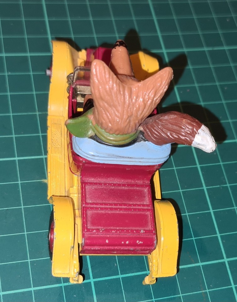 ORIGINAL DIECAST TOYS No.808 BASIL BRUSH CAR ISSUED 197173 BBC