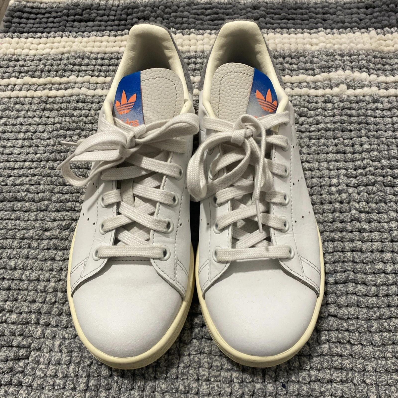 Scarpe da ginnastica Adidas Stan Smith taglia UK 4 bianche *ottime*