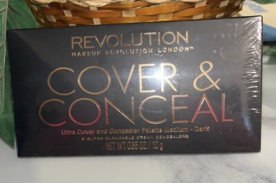 Revolution ultra cover and concealer palette med dark