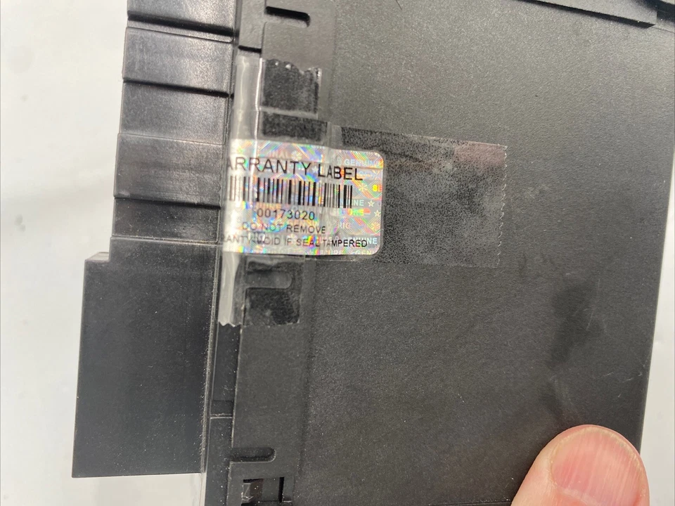Dodge Challenger 2011 módulo de control de puerta de 3,6 L 68051931AA fabricante original Foto 4 de 4