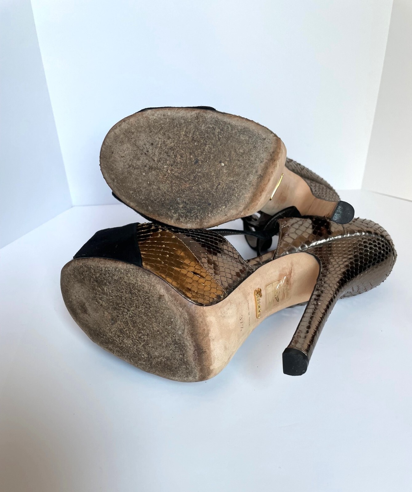 Gucci Exotic Python Leather Platform Heels Pumps … - image 9