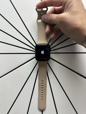 Apple Watch SE  2 Black 44MM With Apple Care Plus 