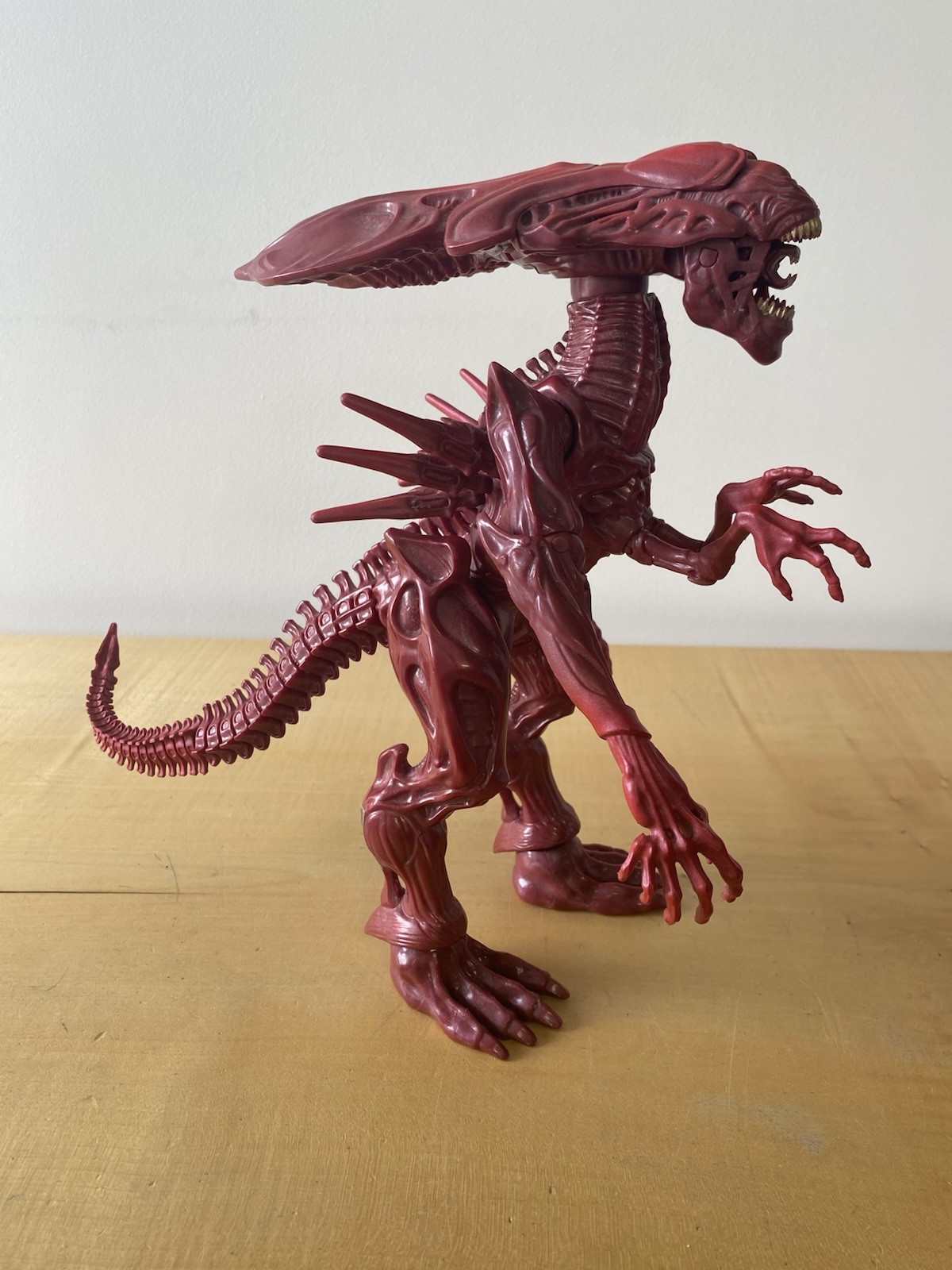 Alien Xenomorph Queen Light & Sound 12” Posable Figure Working Lanard 2019 Red