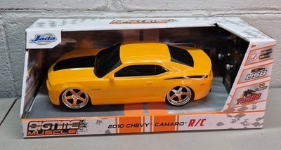 Jada Toys HyperChargers 1:16 BTM Remote-Control, 2010 Chevy Camaro