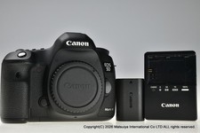 Canon EOS 5D MARK III 22.3MP Digital Camera - Excellent Body