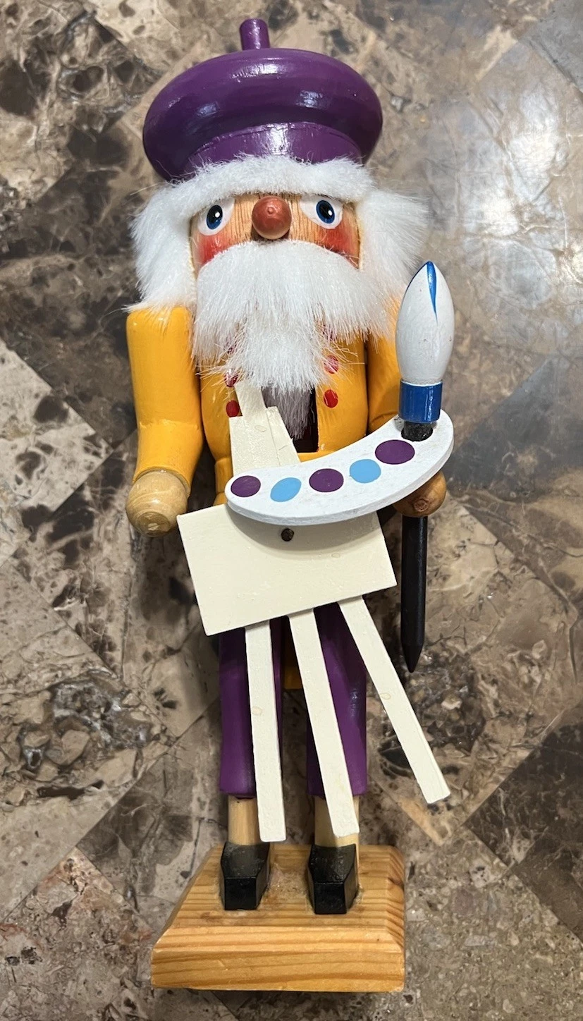 Artist Nutcracker
Opens in a new window or tab