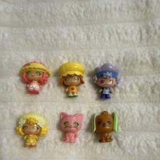 The Loyal Subjects CheBeBe Micro Mini Figurine Set of 6 Strawberry Shortcake