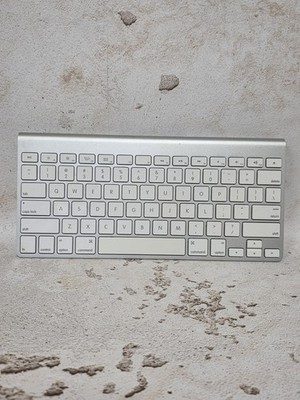 Apple Wireless Keyboard A1314 Bluetooth Aluminum Mac IMac QWERTY Silver Slim