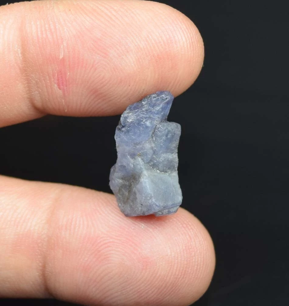 Raw tanzanite shop