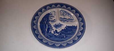 A NICE VINTAGE BLUE AND WHITE 9.7'' DIVIDED THICK PLATE MADE IN JAPAN, GREAT!