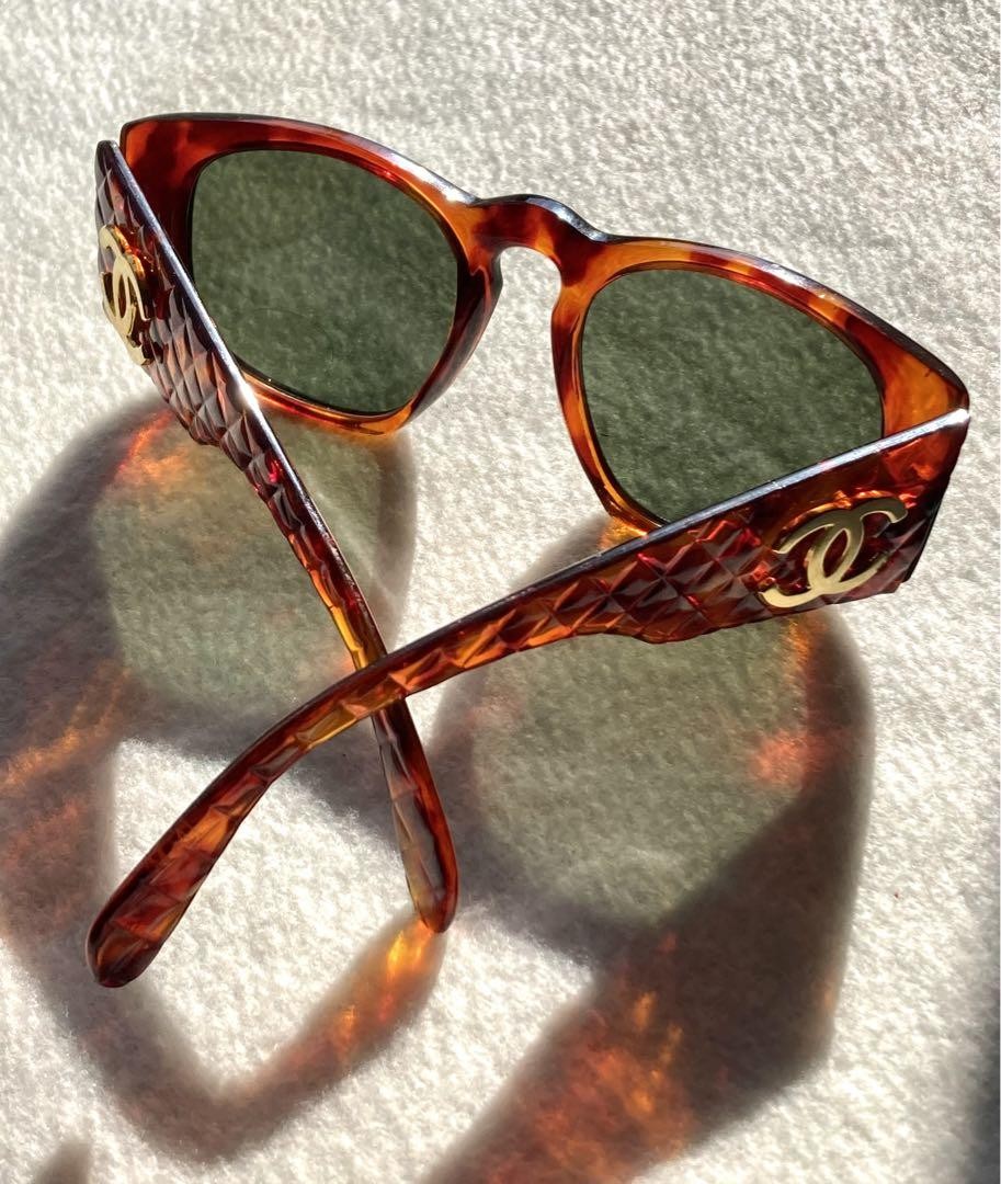 CHANEL Vintage Sunglasses Tortoiseshell Pattern Quilted Coco