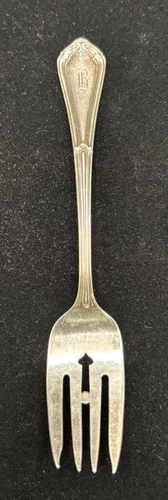 Reed & Barton Paul Revere Sterling Silver Salad Fork – 35.84g – Monogram R