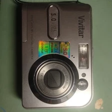 Vivitar ViviCam 5385 Silver 5.0MP Camera with 3X Optical Zoom