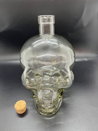 Skull Decanter Lead-Free Glass Skull Bottle with Cork Stopper (4Oz) - Afbeelding 1 van 7