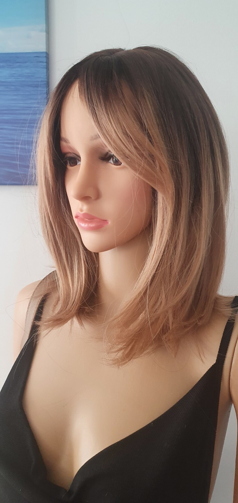 Perruque cheveux courts dégradés blond moyen pour masquer la perte de cheveux