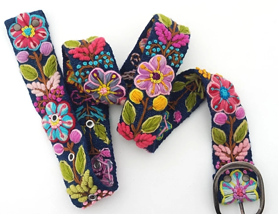 Cinturón bordado floral colorido, cinturones bordados de lana, HECHO A MANO CUSCO Foto 3 de 4