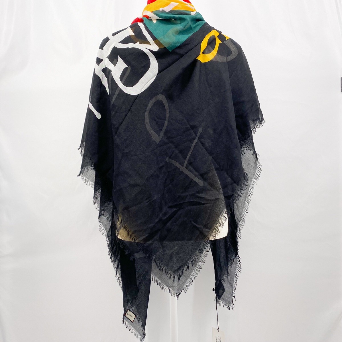 GUCCI★素敵!Coco Capitan Shawl In Black Gucci Coco Capitán logo Scarf/Shawl