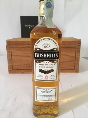 1 Bottiglia Whisky  BUSHMILLS 70CL 40Vol - Foto 1 di 6