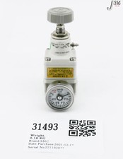 31493 SMC PRECISION PRESSURE REGULATOR IR1020-01BG-DII00327