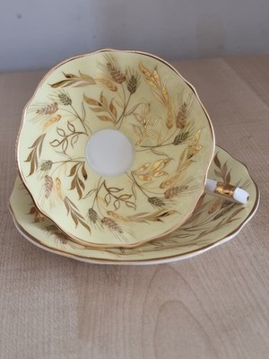 Queen Anne Bone China Teetasse & Untertasse Set - Hellgelb mit Gold Weizen Muster