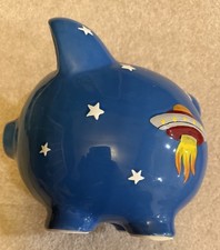 Astro 3618 Tirelire Enfant à Chérir Fusée Cochon Bleu OVNI Bébé Planète Céramique