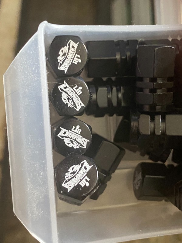 Philadelphia Eagles Wheel Tire Valve Stem cap Covers 4 Pc set