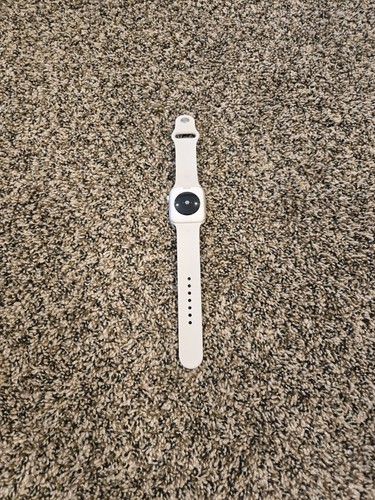 Apple Watch SE 2 Cell 44mm Starlight Aluminum - Starlight Sport Band MNTX3LL/A - Photo 7 sur 12