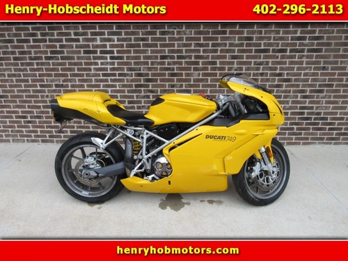 2004 DUCATI 749 
