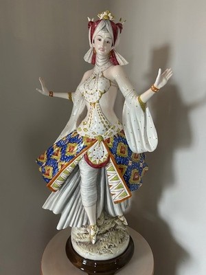 Italian statue,  D. Polo Uiato ,LARGE Porcelain statue