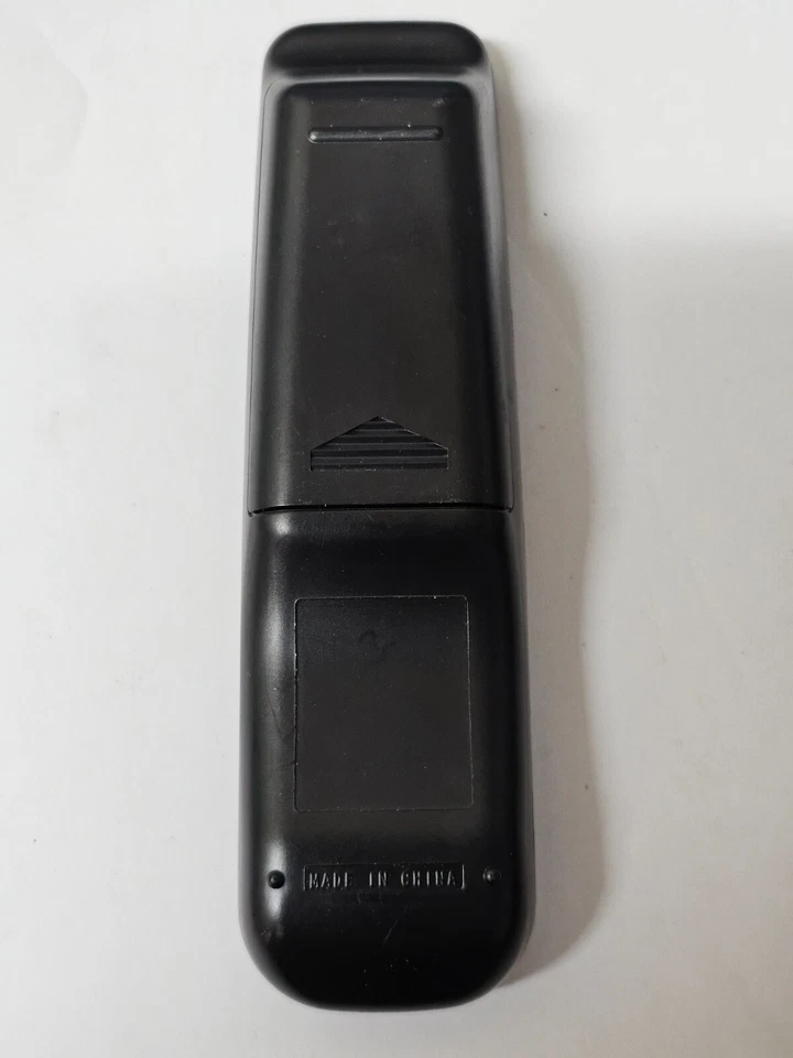 HITACHI VM-RME411A CAMCORDER REMOTE for VHM640A VME340A VME540A VME545LA VMH655A - Image 4 of 4