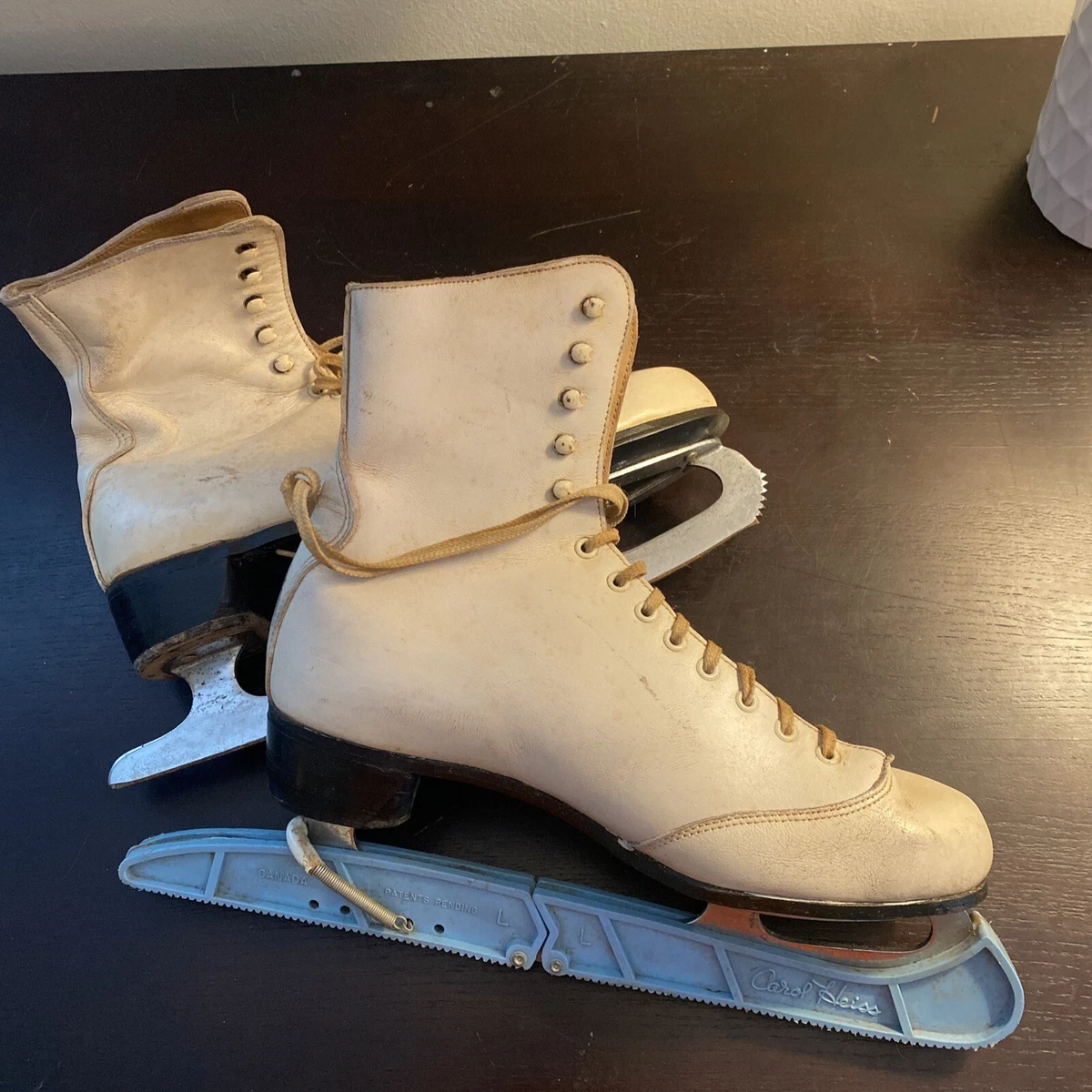 Vintage Olympian Carol Heiss White Ice Skates Signature Model Size