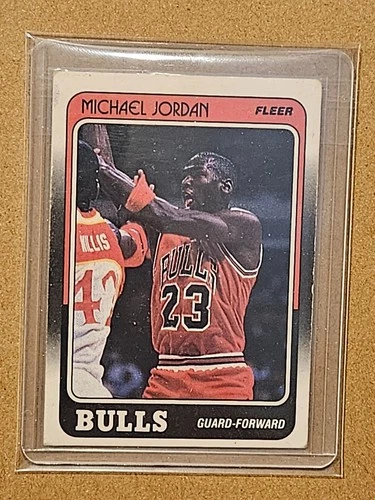 1988-89 Fleer Michael Jordan #17 Chicago Bulls Great Centering - Please see pics