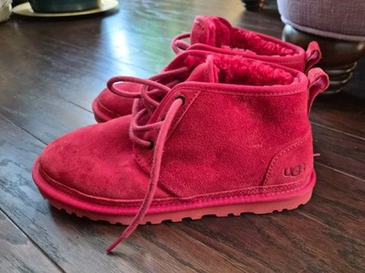 UGG Neumal Sambo Red  Suede Women  Size 8